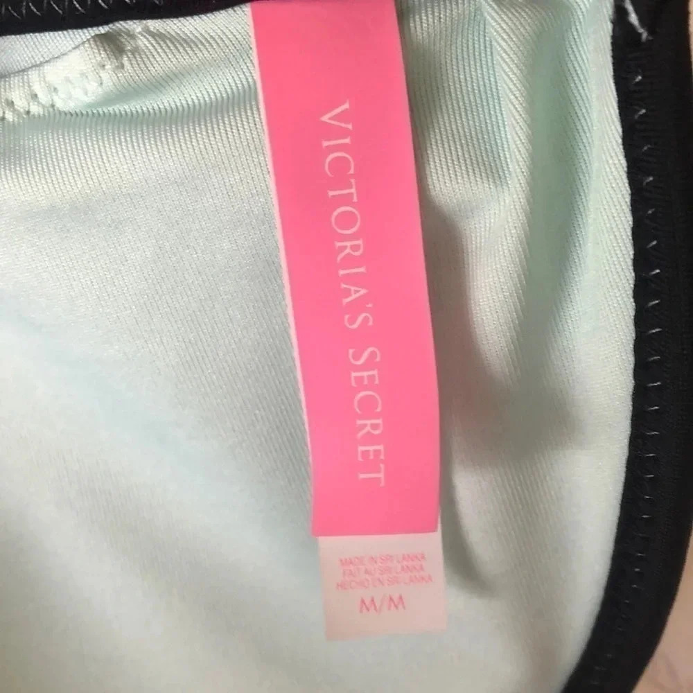 Victoria’s Secret Bikini Top - Picture 4 of 4